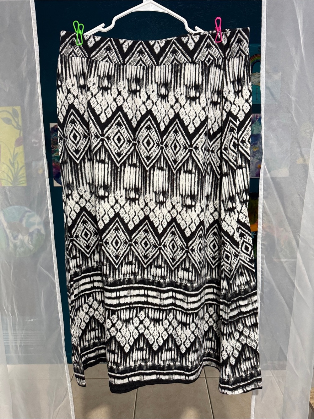 Black & White Geometric Print Women's Skirt